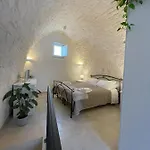 Dimora San Nicola * לוקורוטונדו